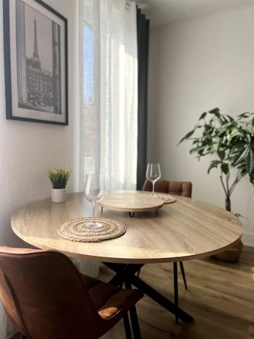 Appartement Cosy Et Lumineux Avec Parking Gratuit Colmar Kültér fotó
